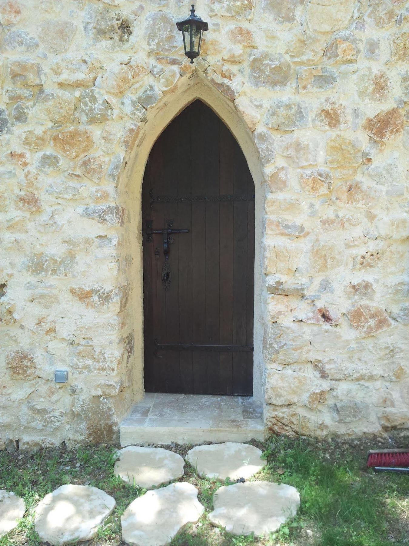 فايانس Le Donjon Des Combes Et Son Spa المظهر الخارجي الصورة
